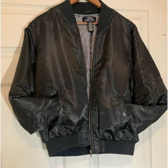 Brandon Thomas silky bomber, black with gray lining, excellent condition, size L - Picture 2 of 5
